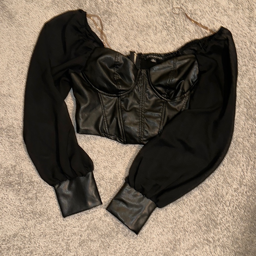 Crop Leather sheer arm